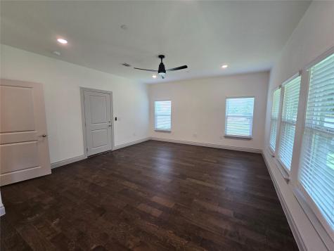 2105 Tiger Trail Round Rock TX 78664