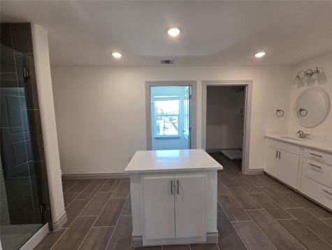 2105 Tiger Trail Round Rock TX 78664