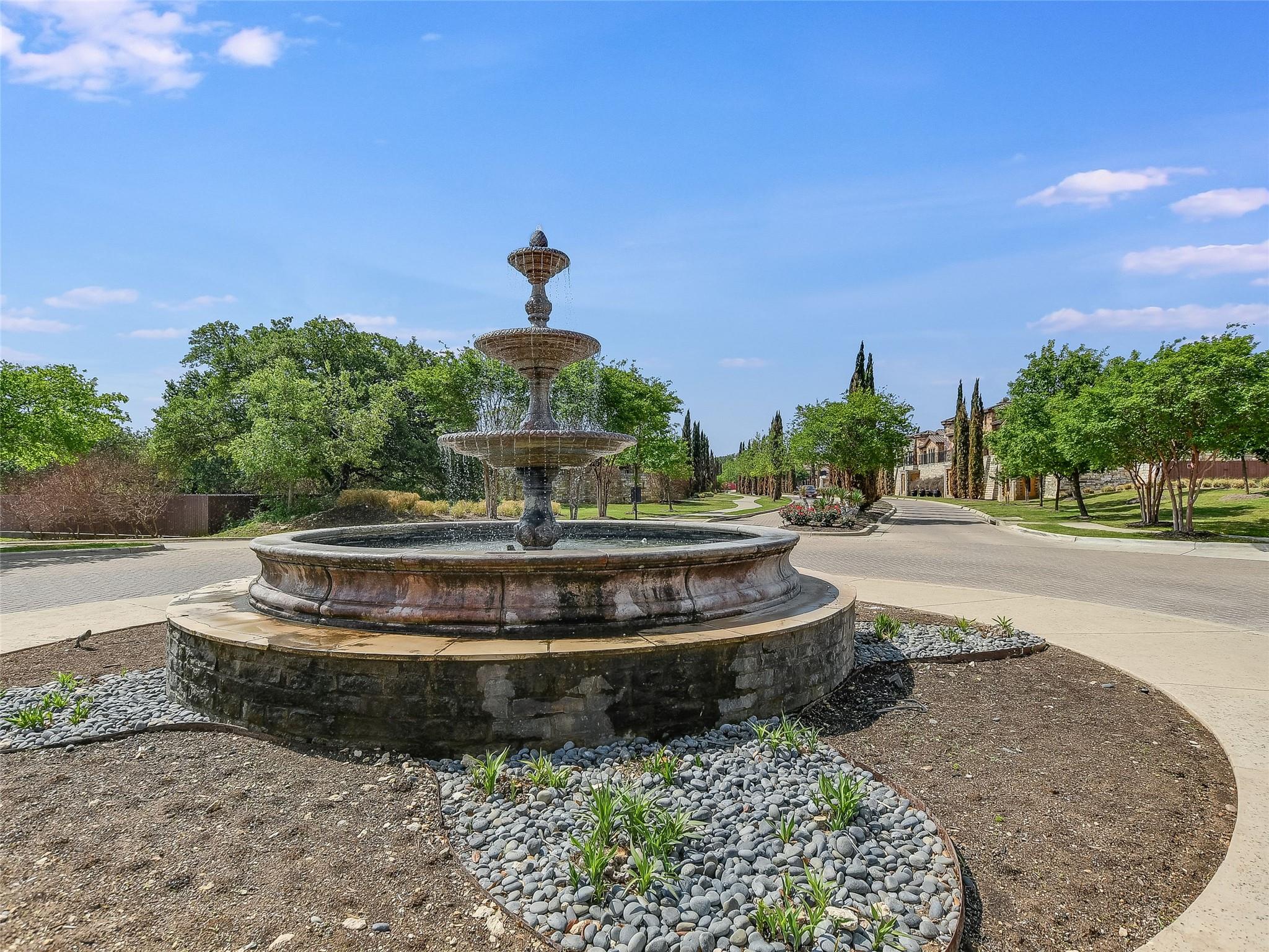 102 Bella Toscana Avenue Lakeway TX 78734