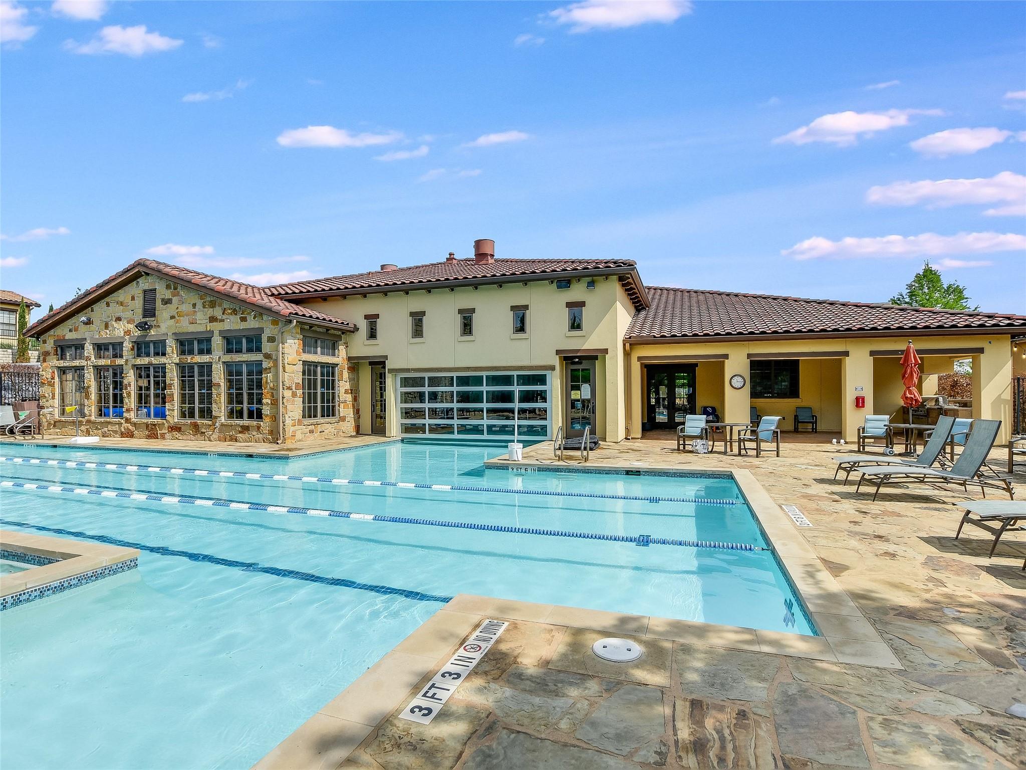 102 Bella Toscana Avenue Lakeway TX 78734