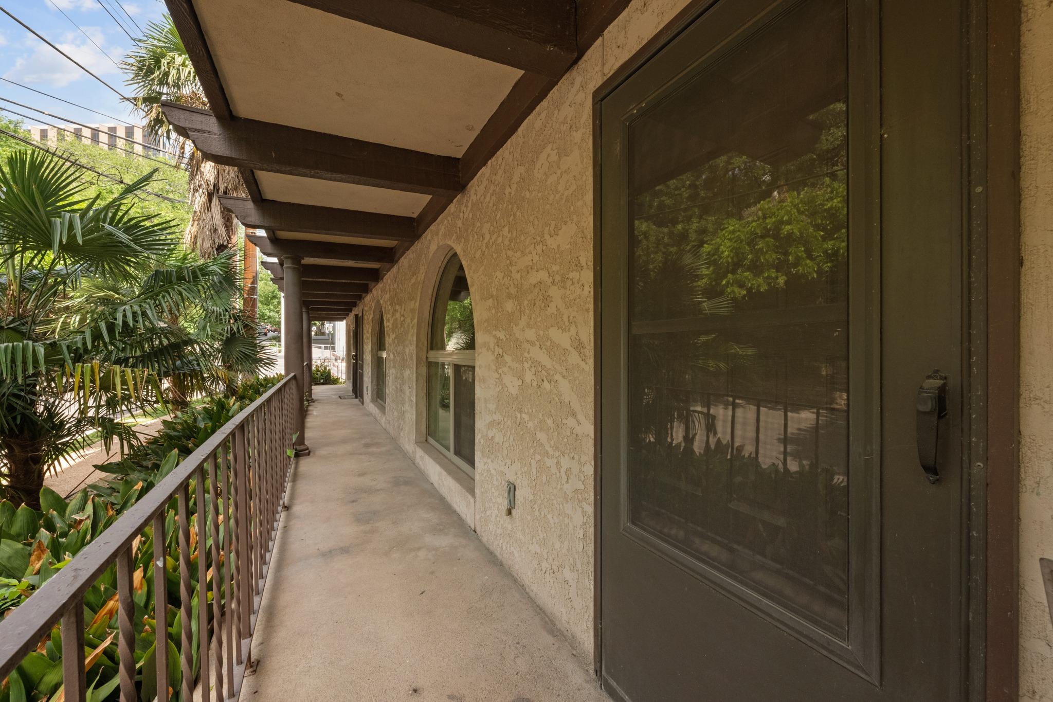 505 W 7th Street Austin TX 78701