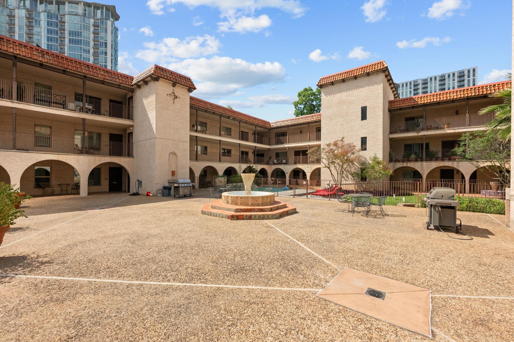 505 W 7th Street Austin TX 78701