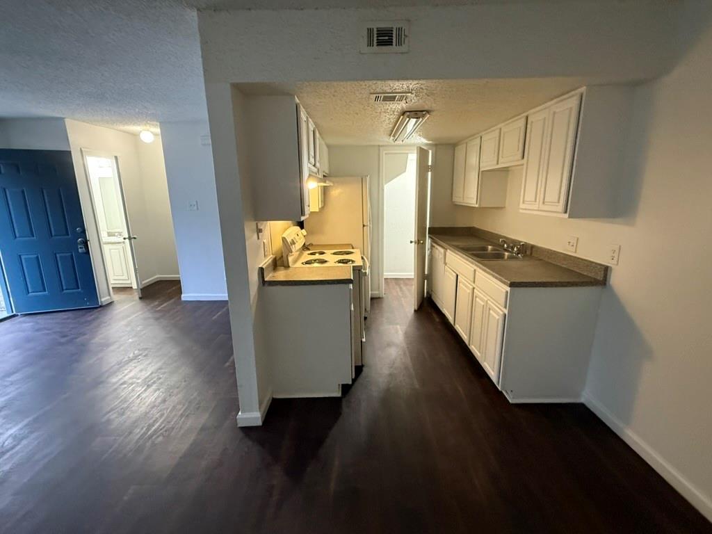 2124 Burton Drive Austin TX 78741