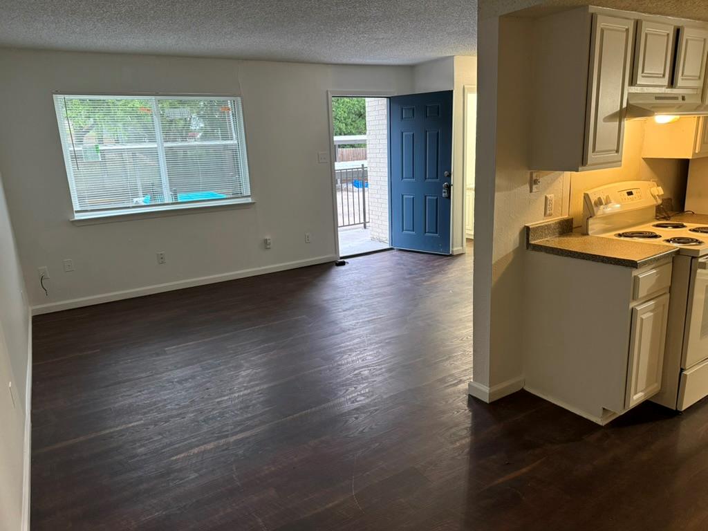 2124 Burton Drive Austin TX 78741