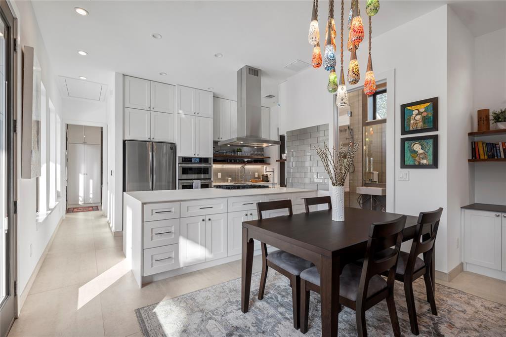 1208 Garden Street Austin TX 78702