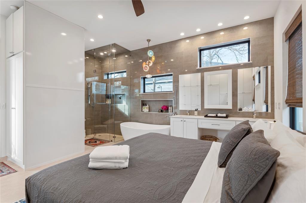 1208 Garden Street Austin TX 78702