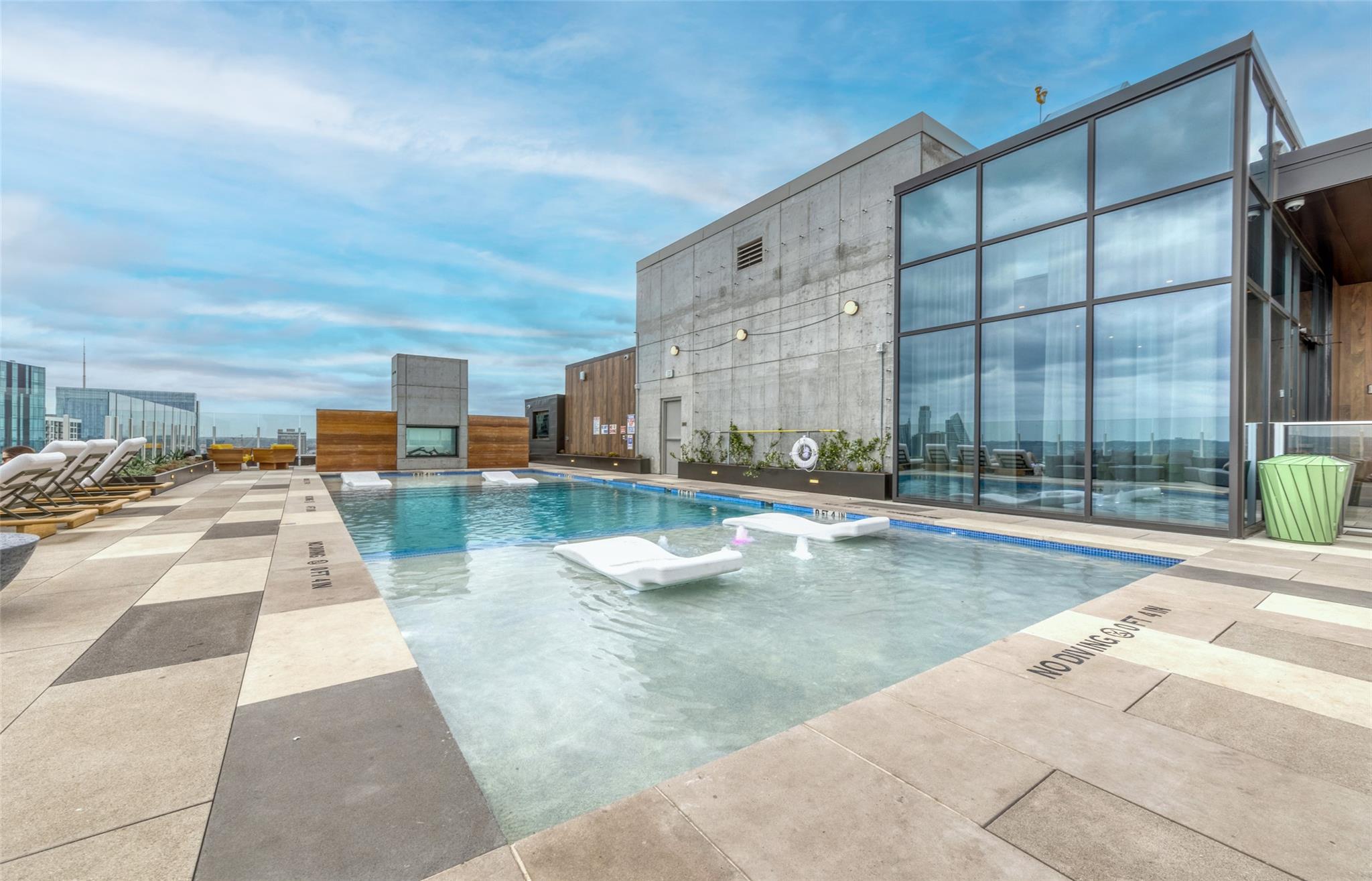 48 East Avenue Austin TX 78701