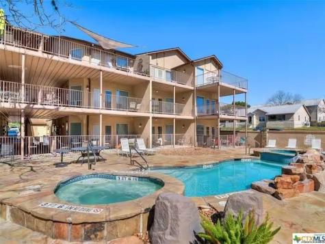 730 E Mather Street New Braunfels TX 78130
