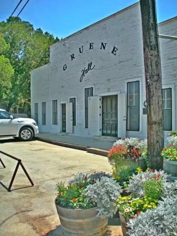 730 E Mather Street New Braunfels TX 78130