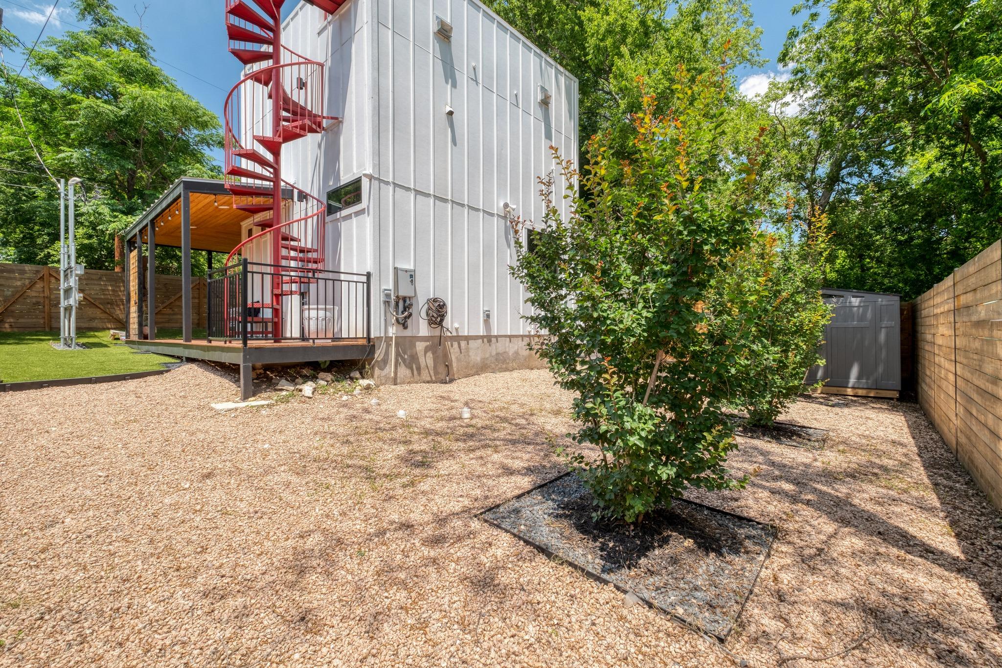 1904 E 16th Street Austin TX 78702