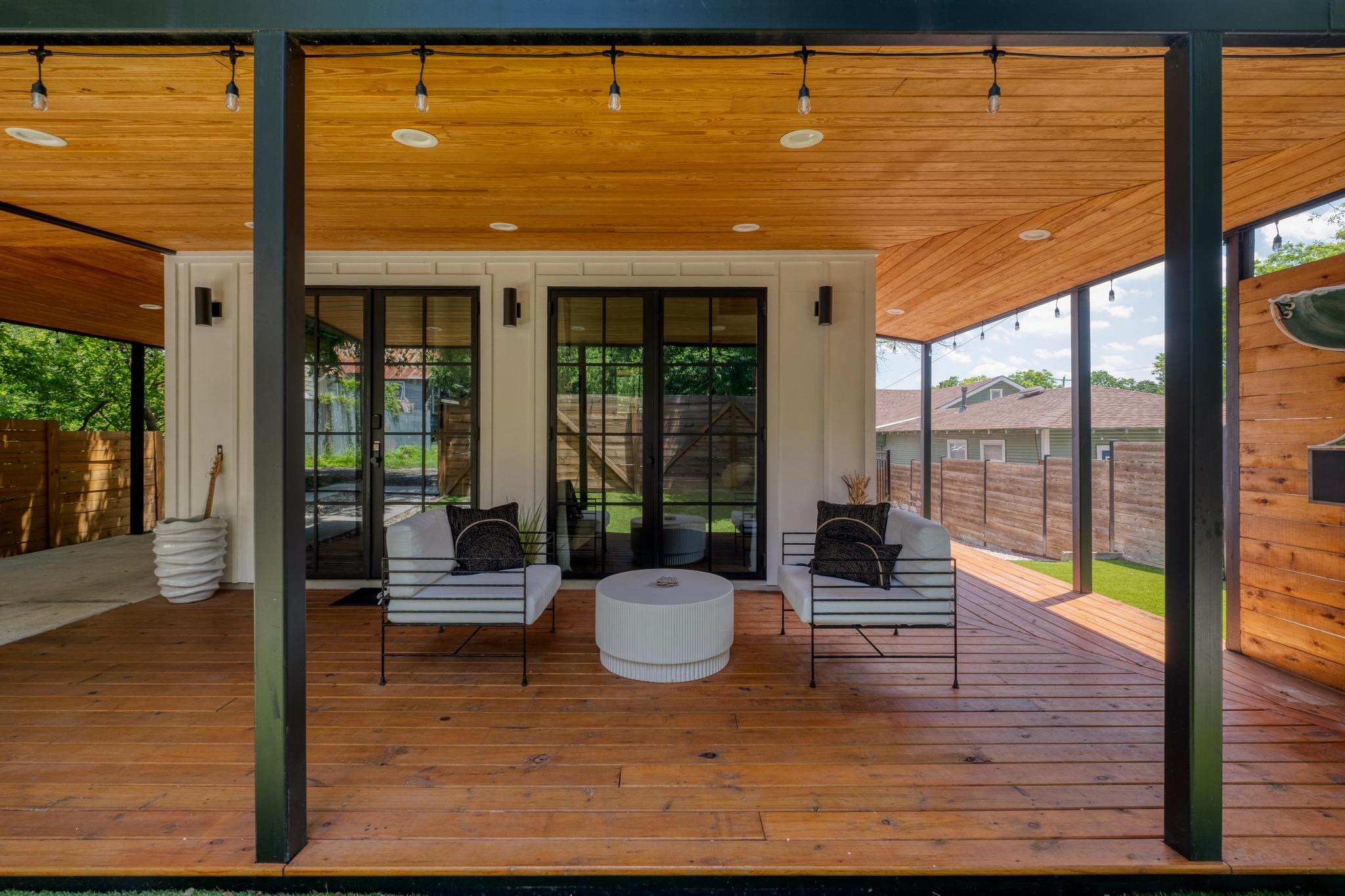 1904 E 16th Street Austin TX 78702