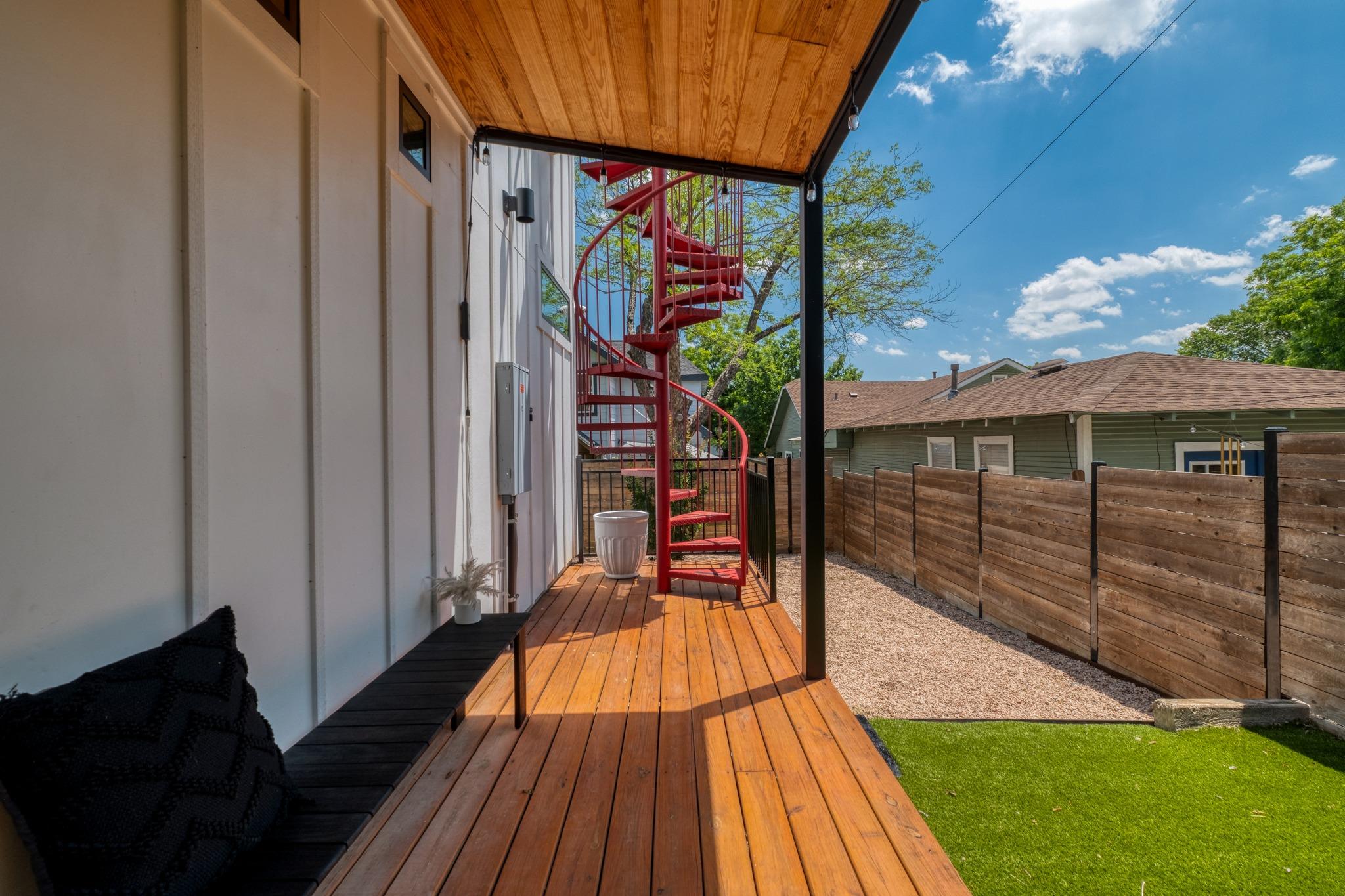 1904 E 16th Street Austin TX 78702