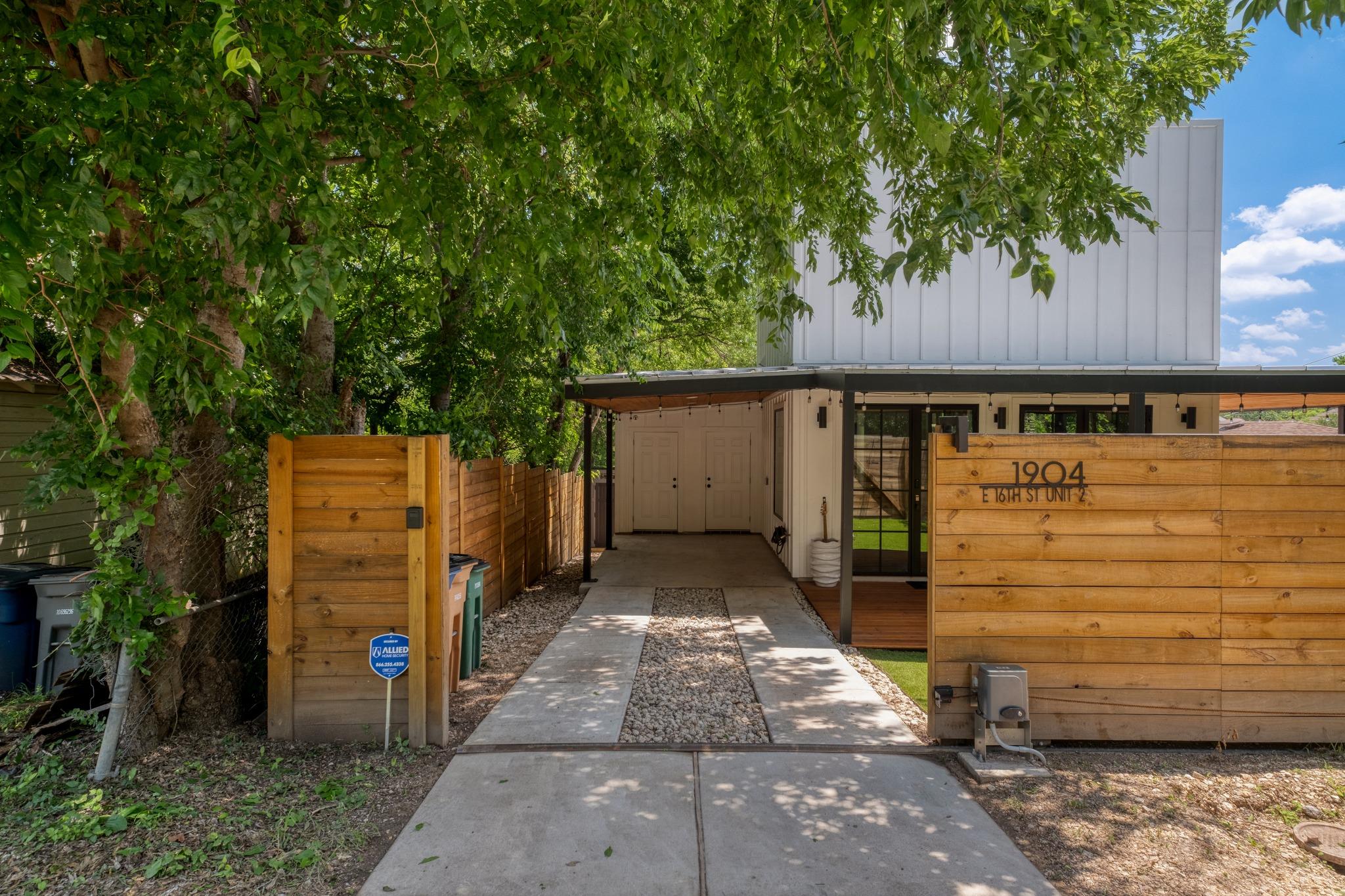 1904 E 16th Street Austin TX 78702