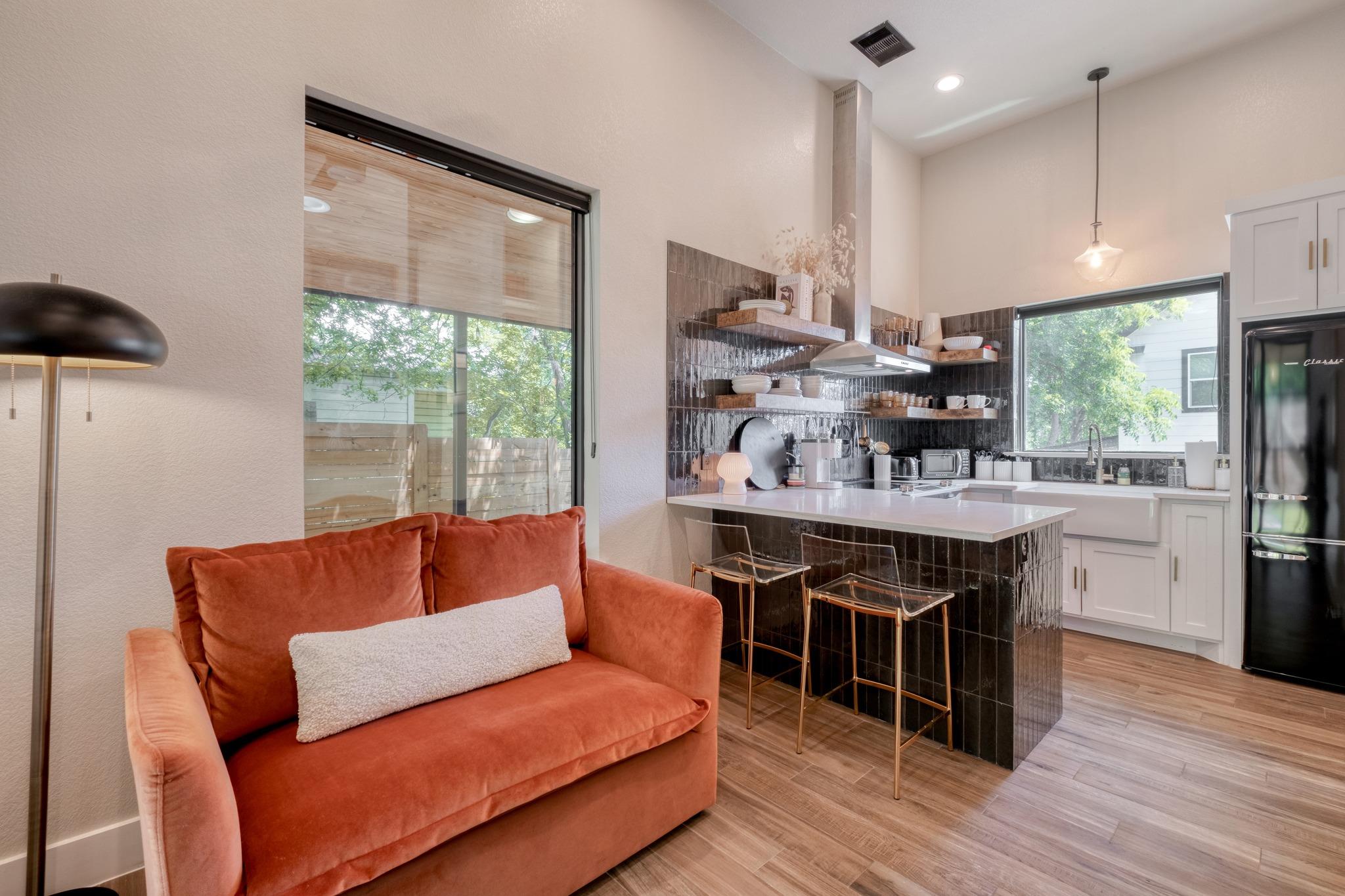 1904 E 16th Street Austin TX 78702