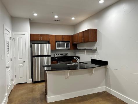 1807 Poquito Street Austin TX 78702