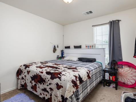 350 Debus Drive Taylor TX 76574