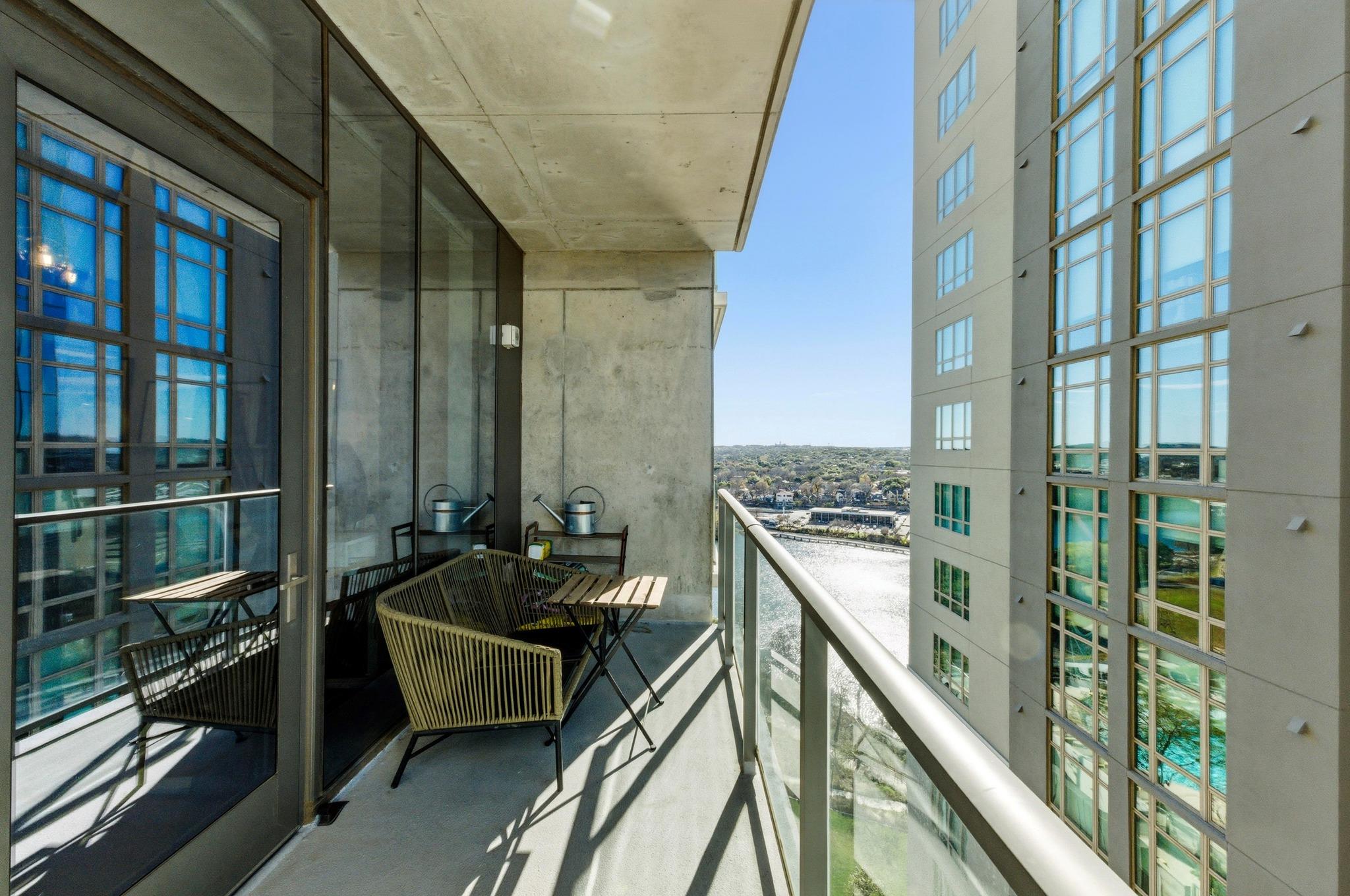 44 East Avenue Austin TX 78701