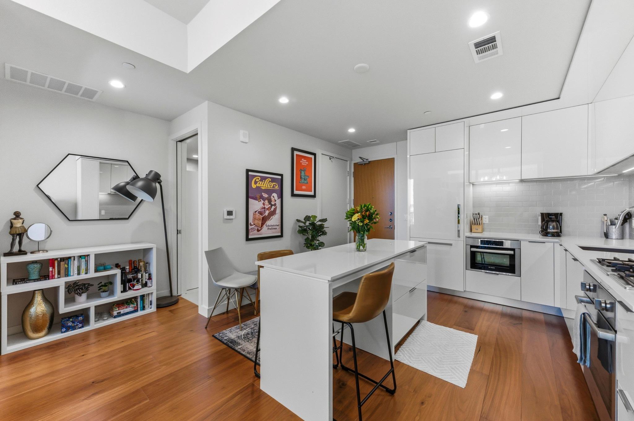 44 East Avenue Austin TX 78701