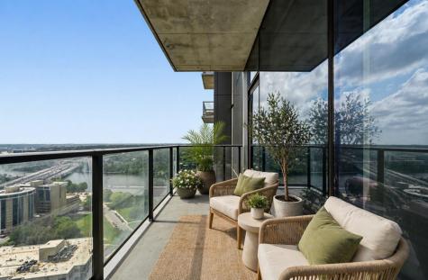 44 East Avenue Austin TX 78701