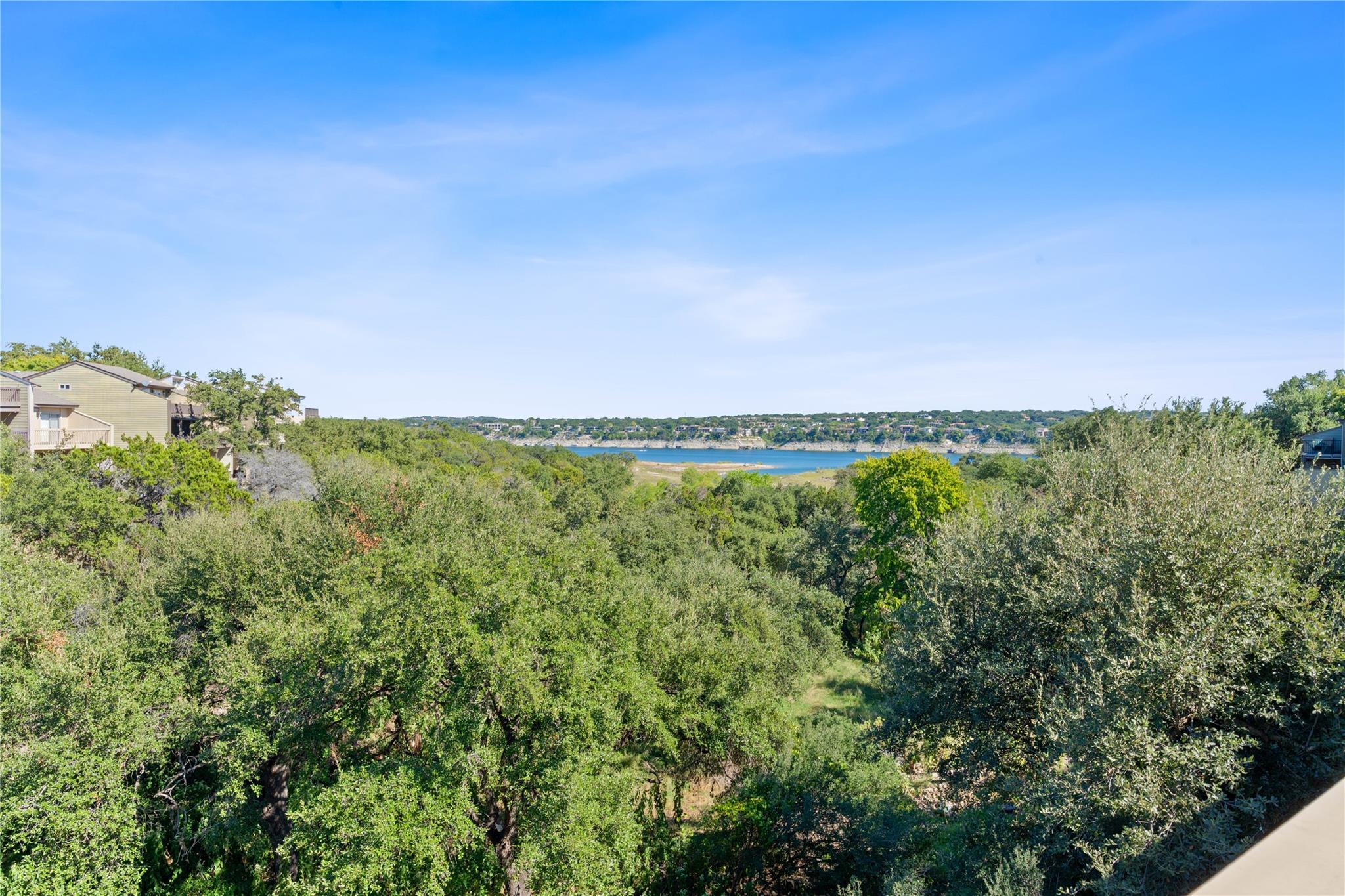 111 Comanche Point Point Venture TX 78645