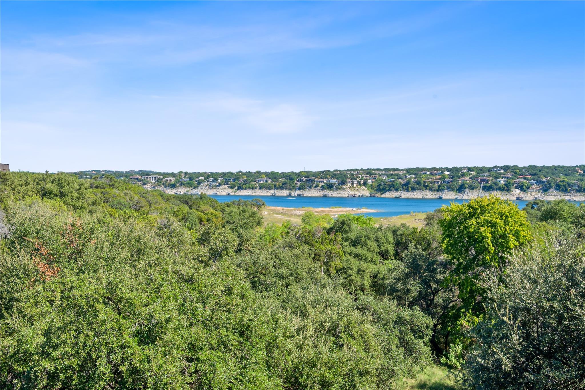 111 Comanche Point Point Venture TX 78645