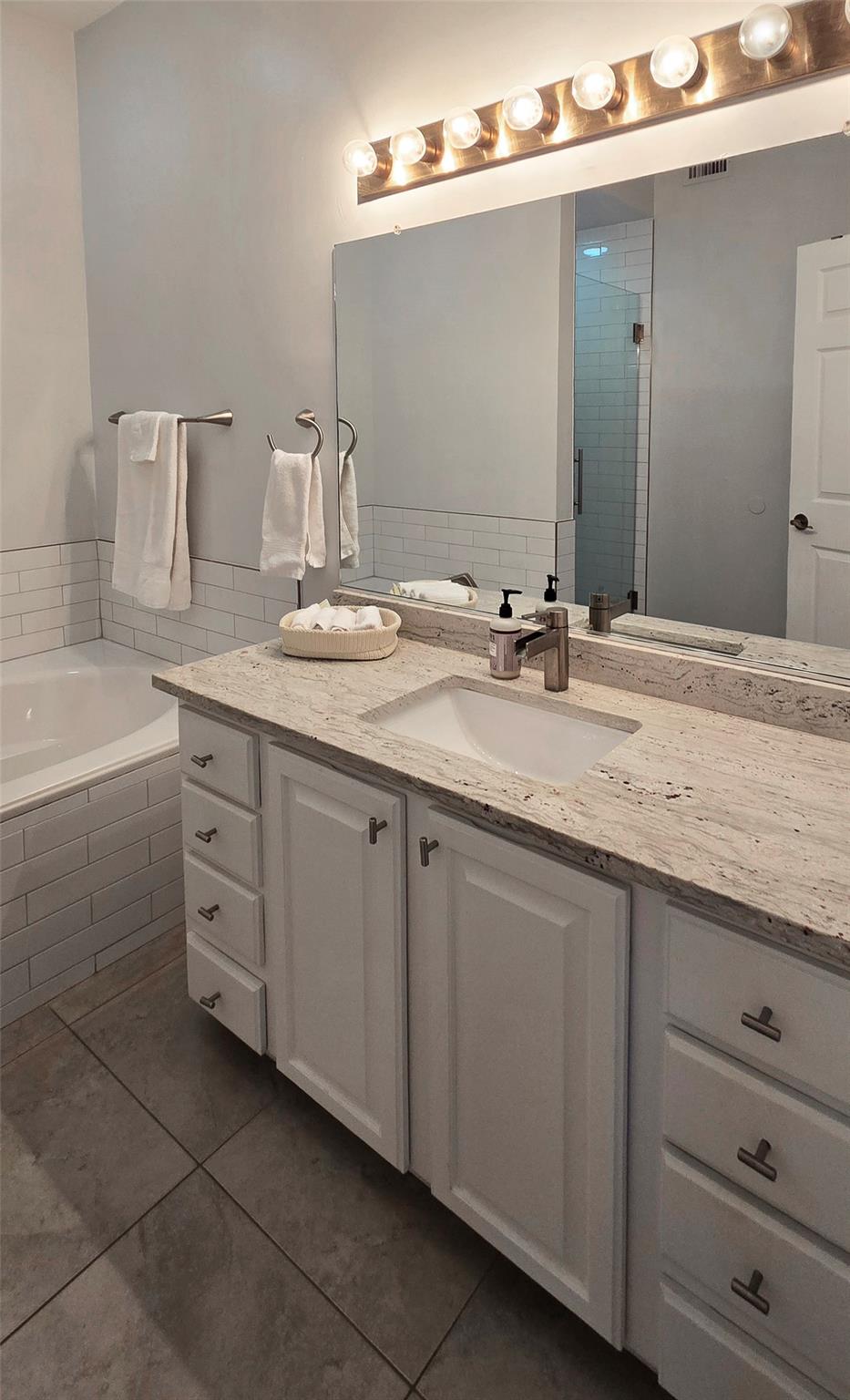 3404 American Drive Lago Vista TX 78645