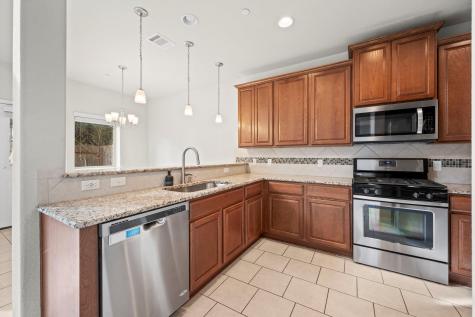 2304 S Lakeline Boulevard Cedar Park TX 78613