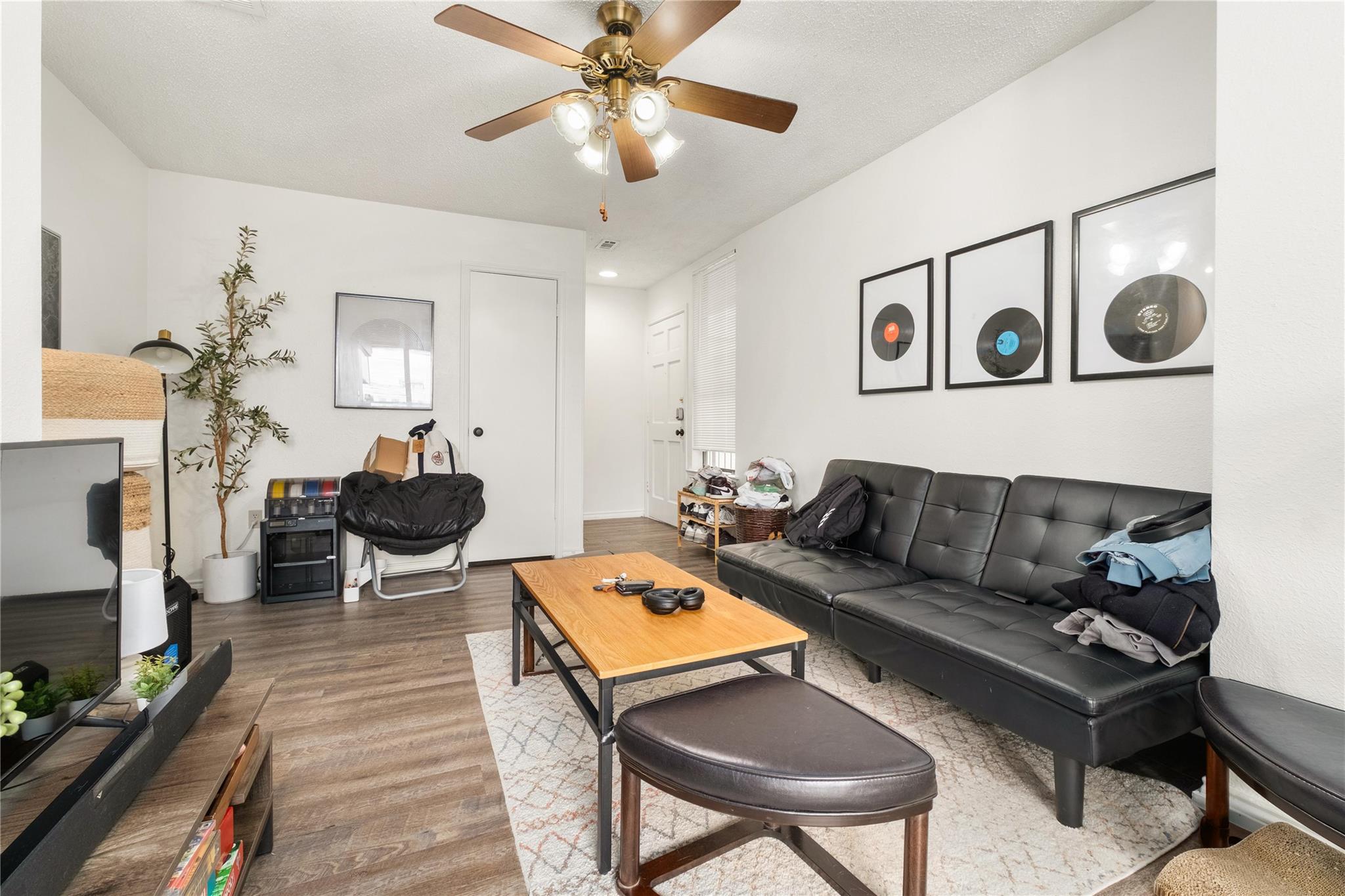 2409 Leon Street Austin TX 78705