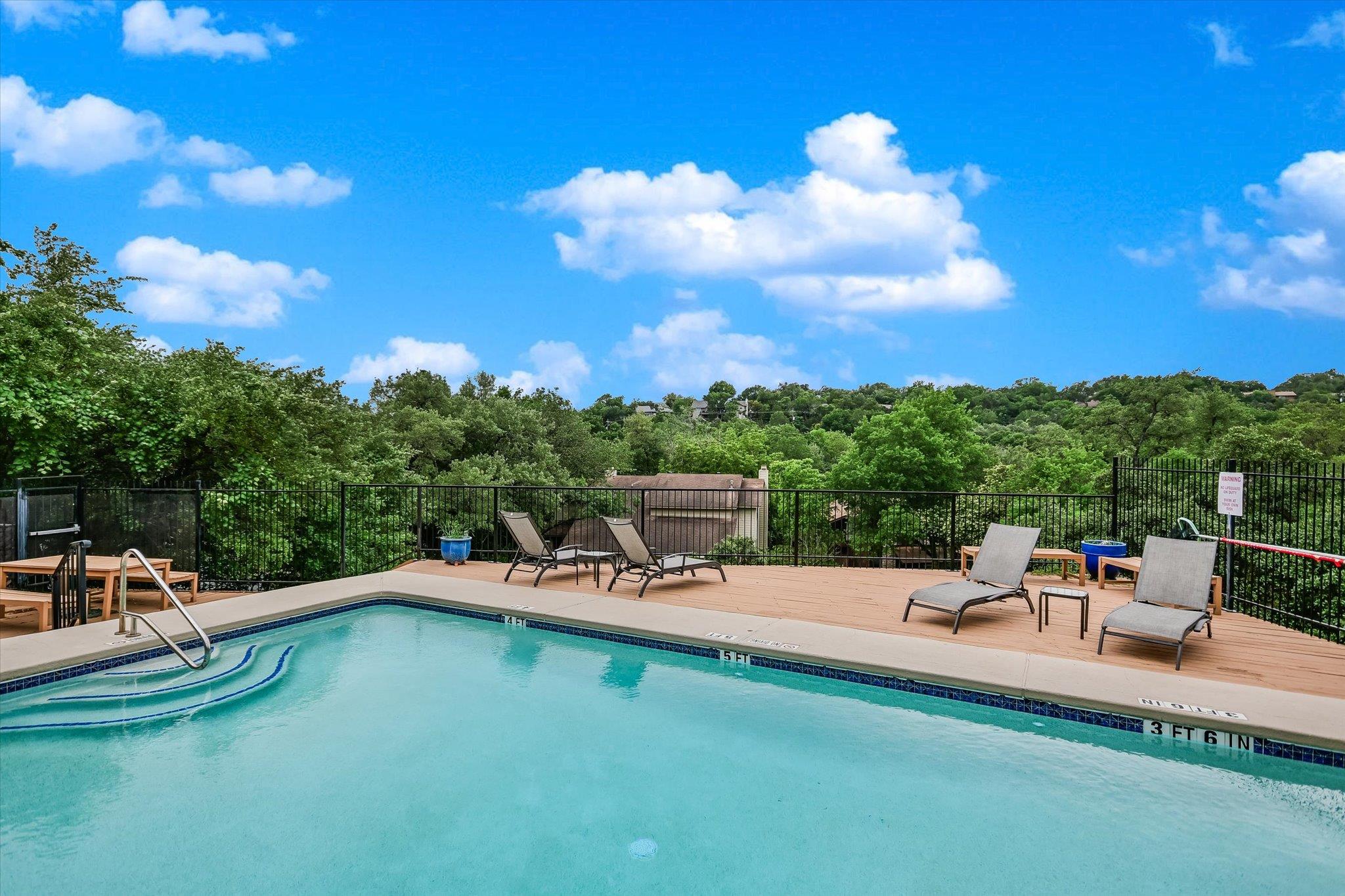 6739 Old Quarry Lane Austin TX 78731