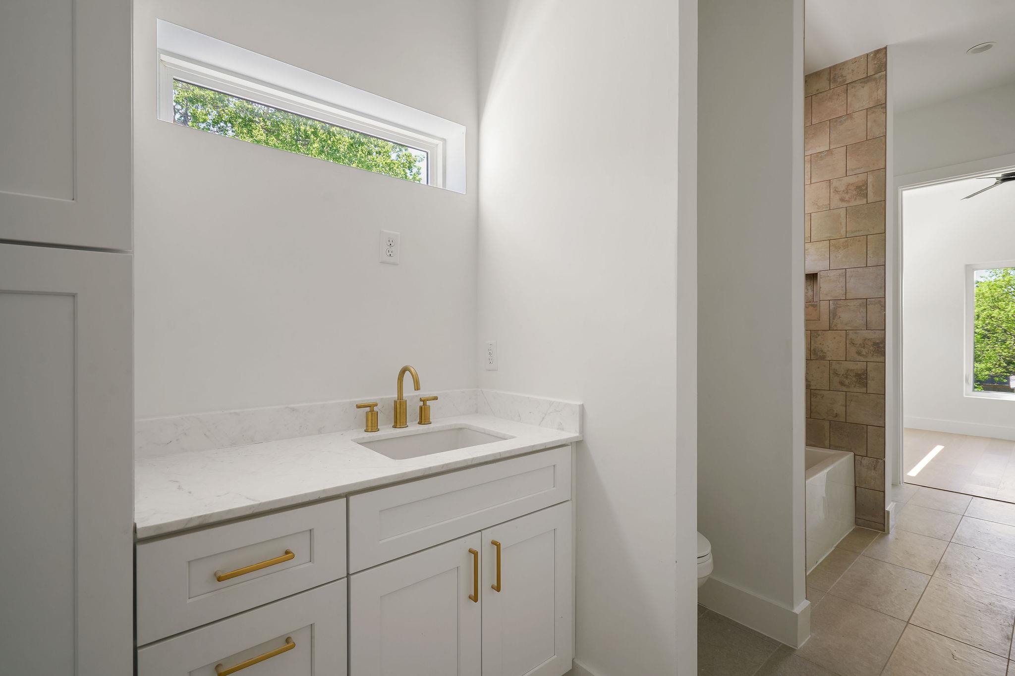 2609 Davis Lane Austin TX 78745