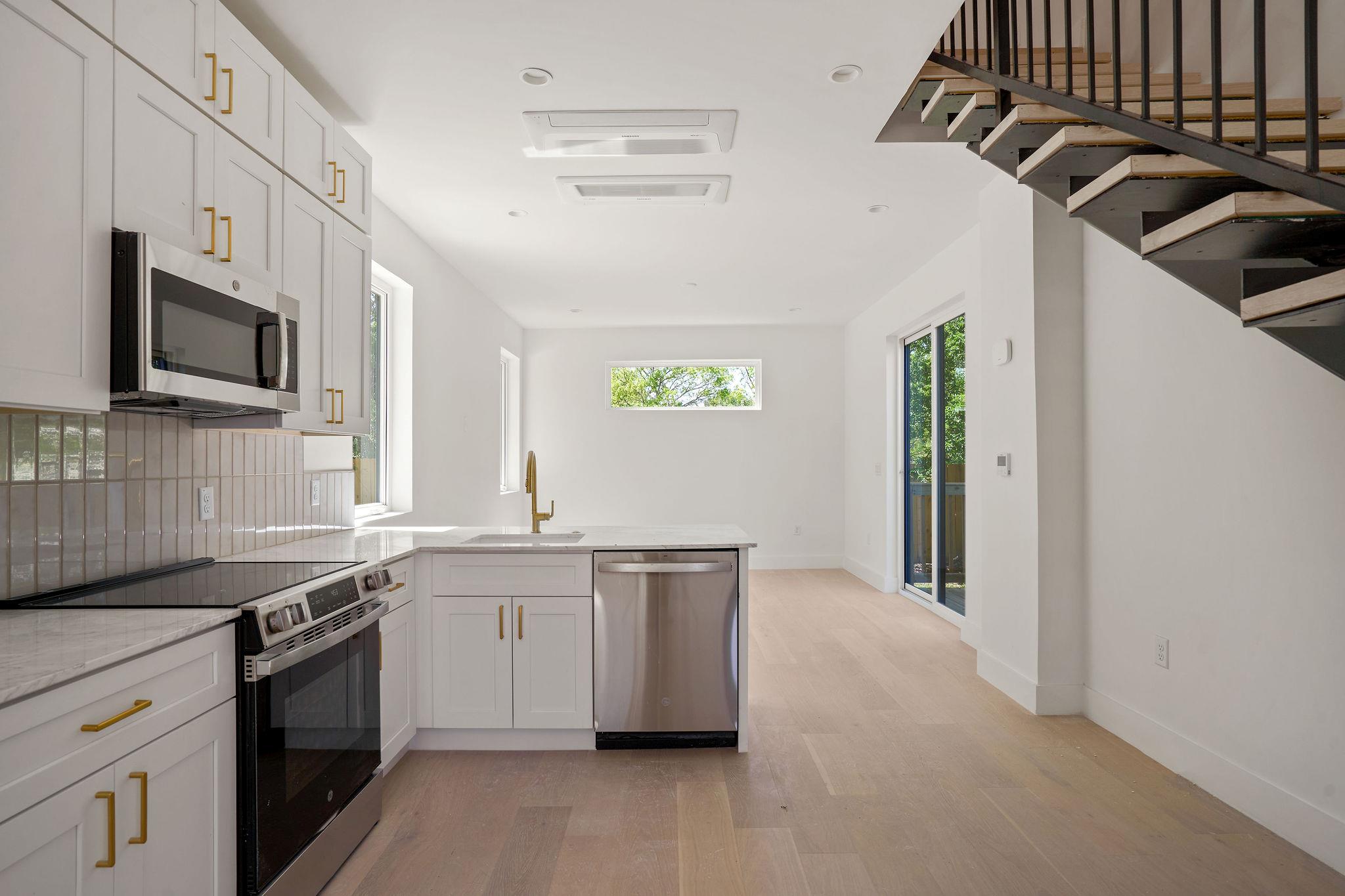2609 Davis Lane Austin TX 78745