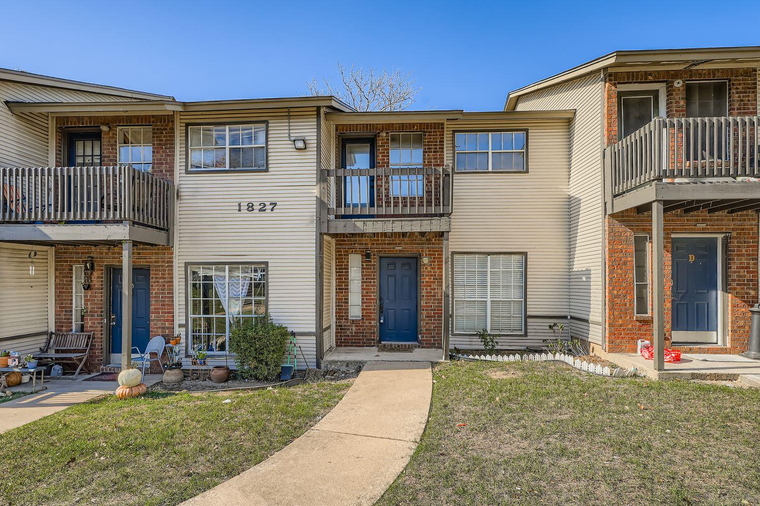 1827 River Crossing Circle Austin TX 78741
