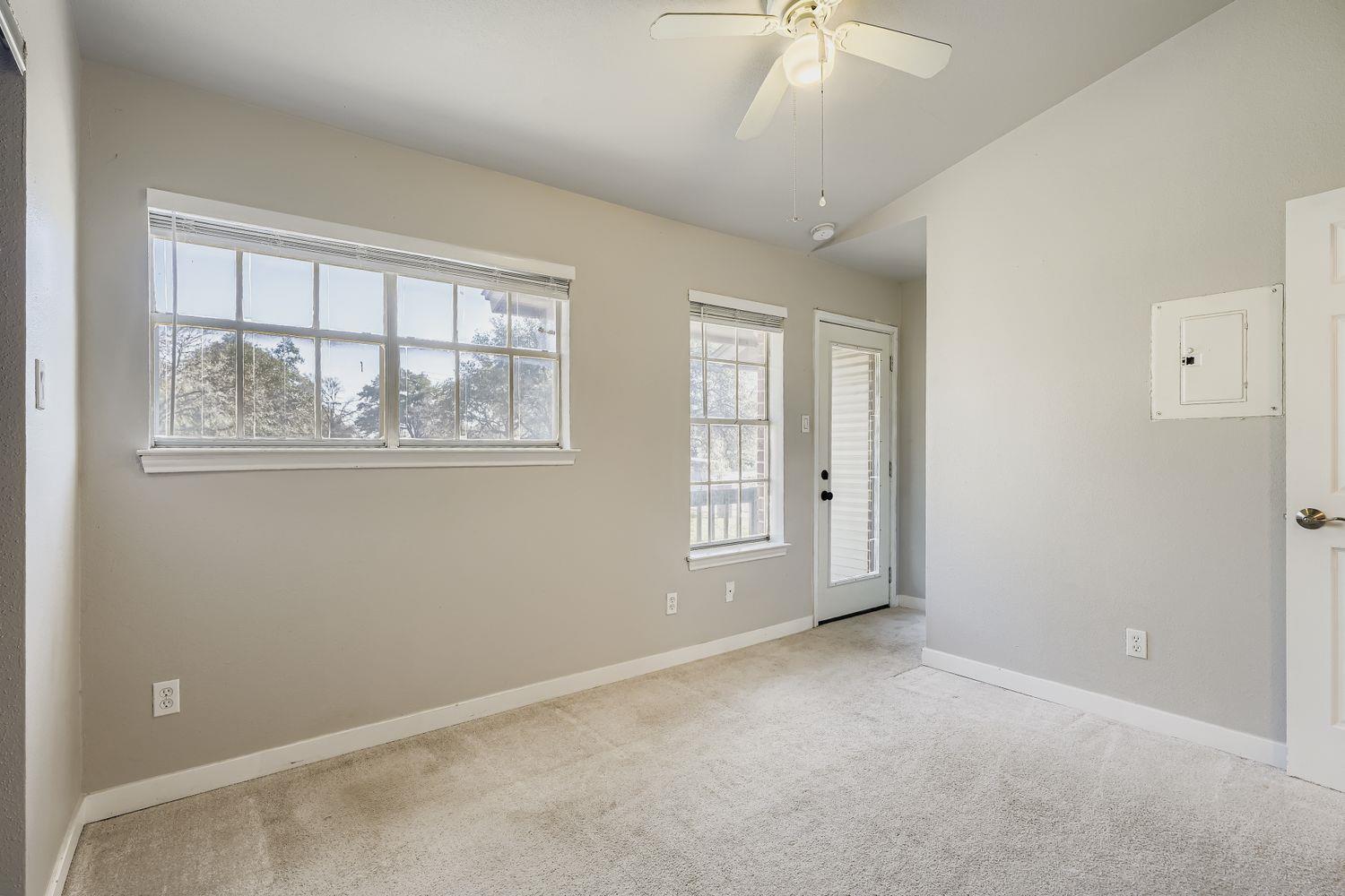 1827 River Crossing Circle Austin TX 78741