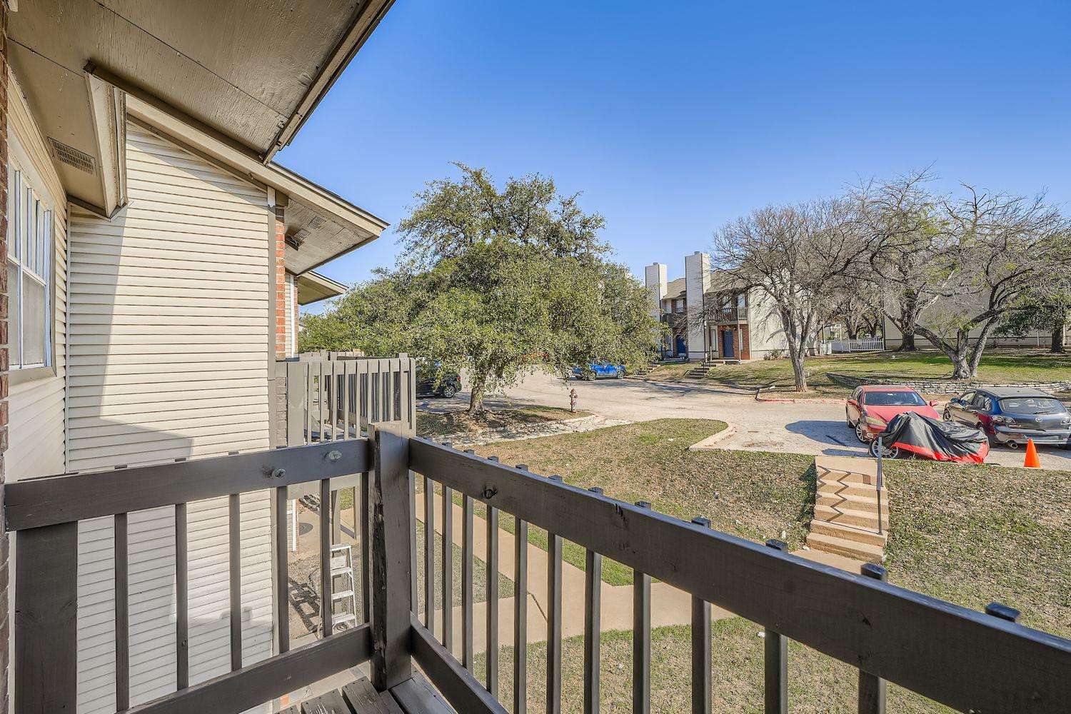1827 River Crossing Circle Austin TX 78741