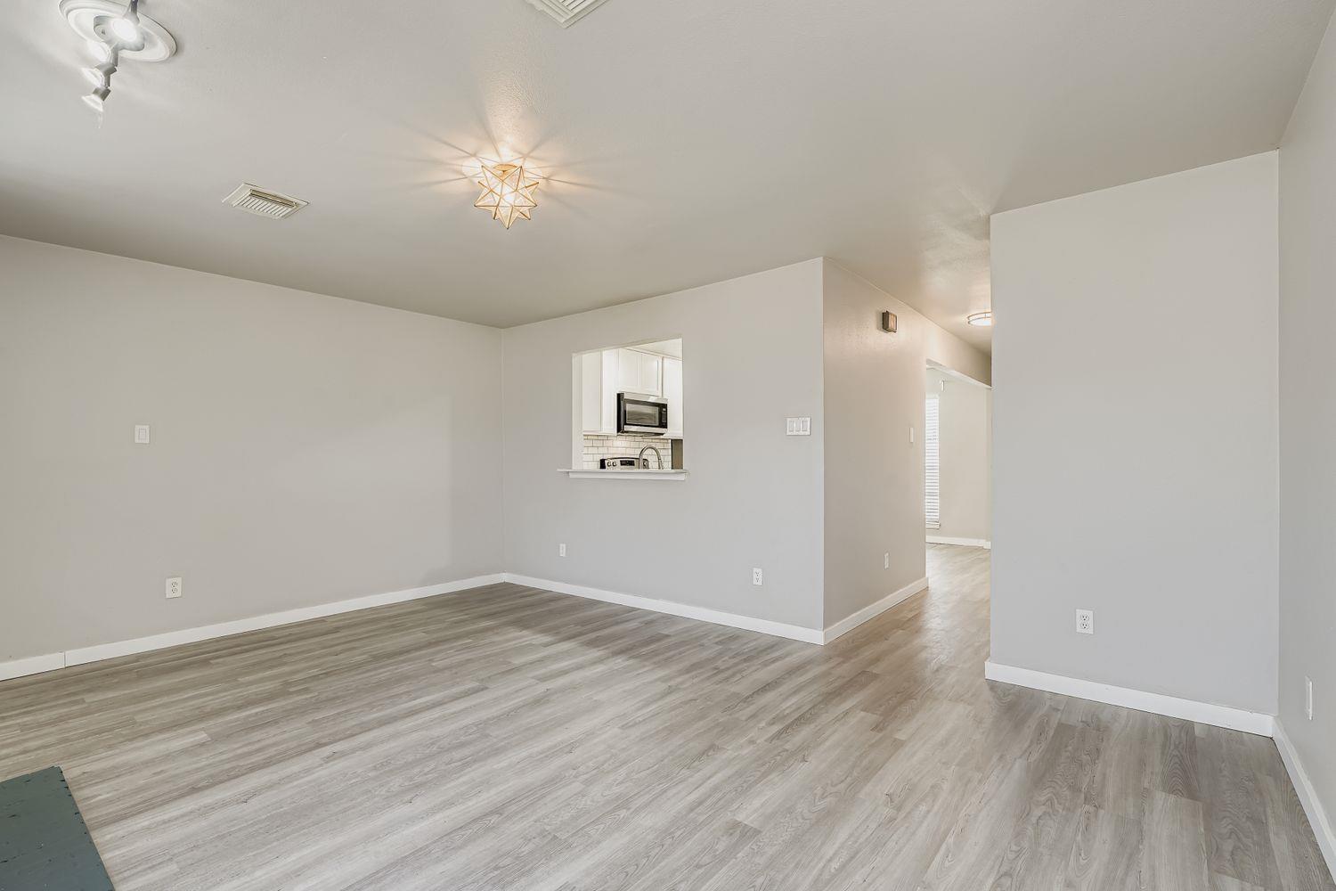 1827 River Crossing Circle Austin TX 78741
