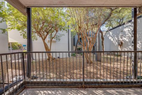935 La Posada Drive Austin TX 78752