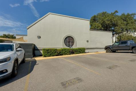 935 La Posada Drive Austin TX 78752