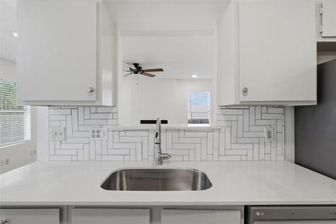6105 Conti Court Austin TX 78744