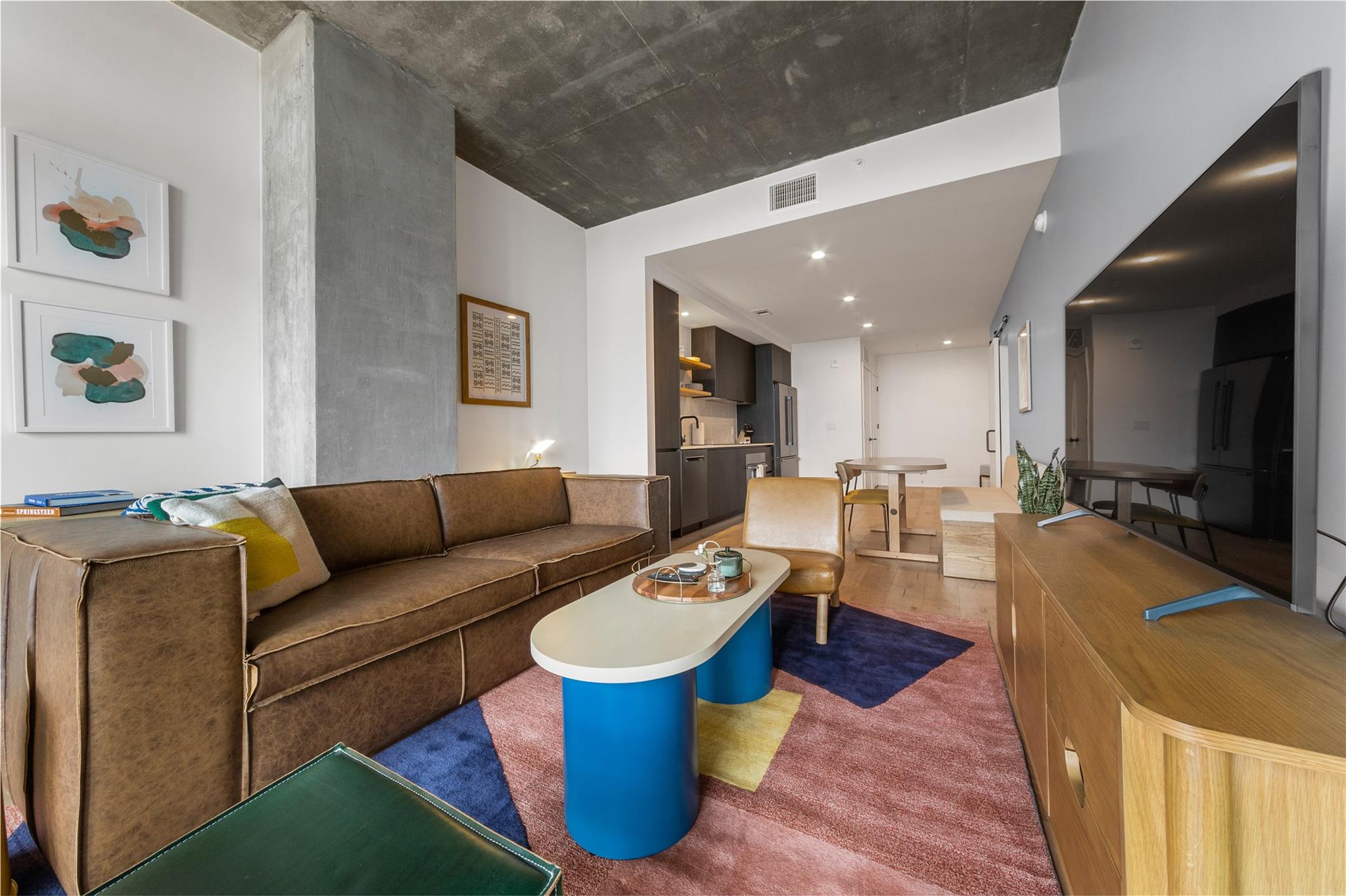 48 East Avenue Austin TX 78701