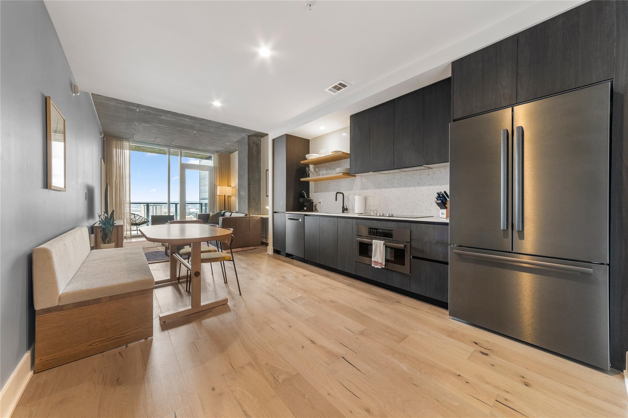48 East Avenue Austin TX 78701