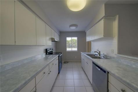 5801 Thunderbird Street Lago Vista TX 78645