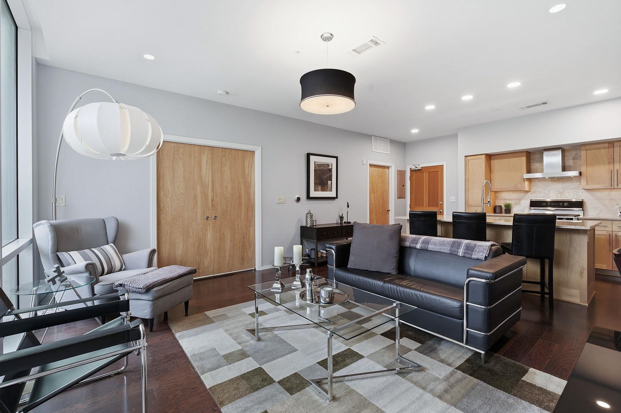 1600 Barton Springs Road Austin TX 78704