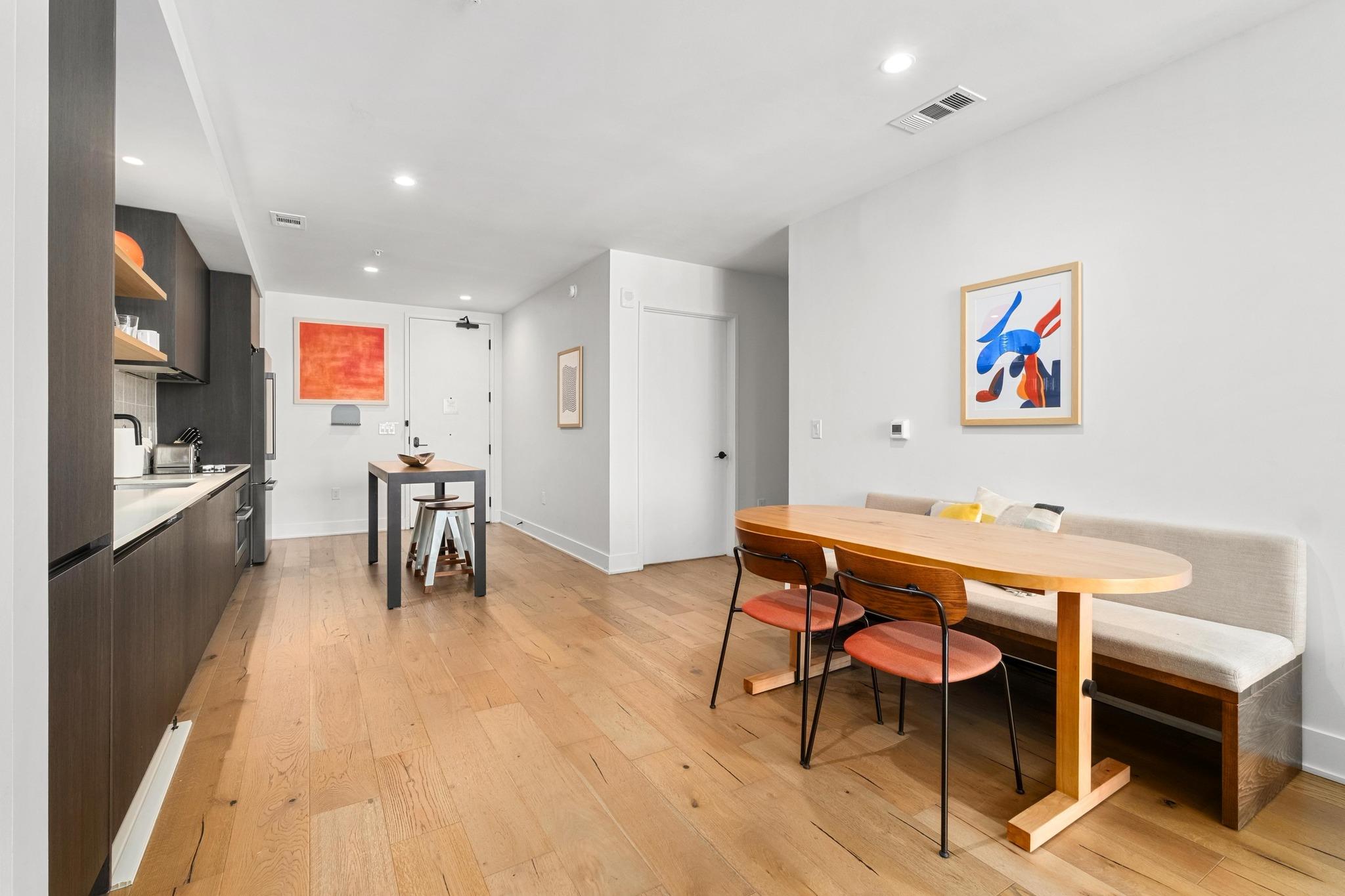 48 East Avenue Austin TX 78701