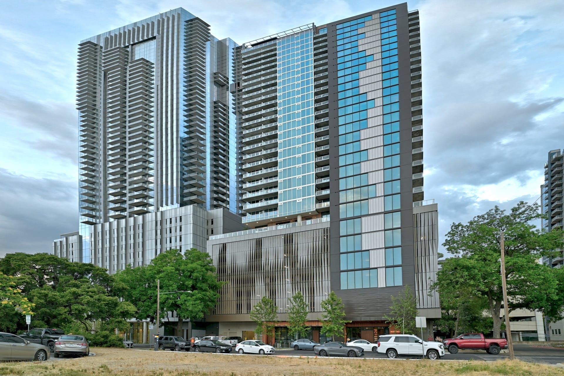 48 East Avenue Austin TX 78701