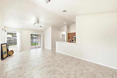 186 Prairie Springs Loop Georgetown TX 78626