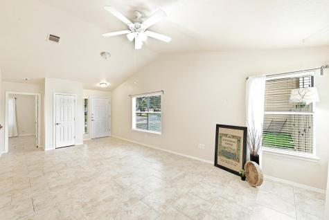 186 Prairie Springs Loop Georgetown TX 78626