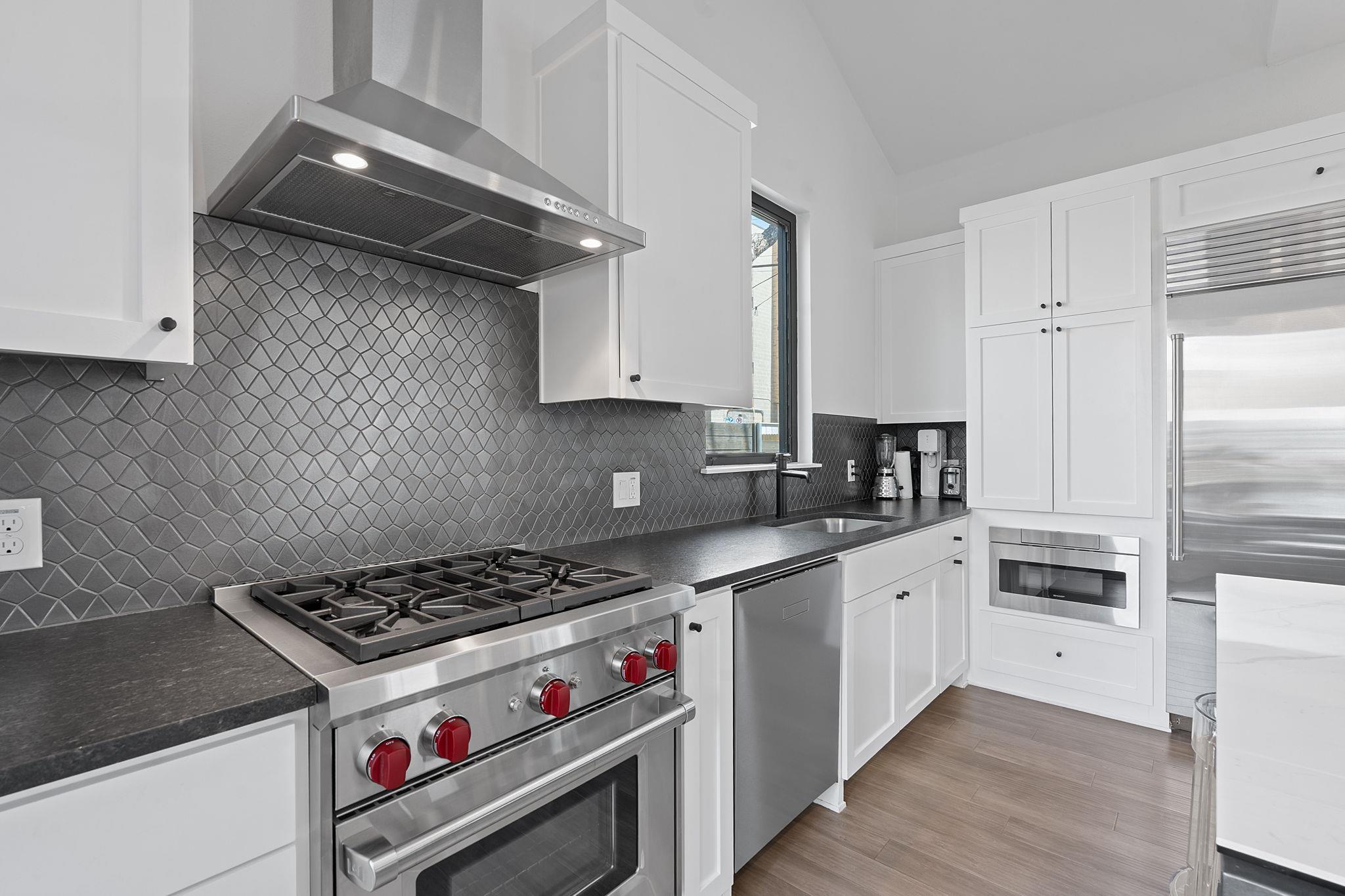 308 Onion Street Austin TX 78702