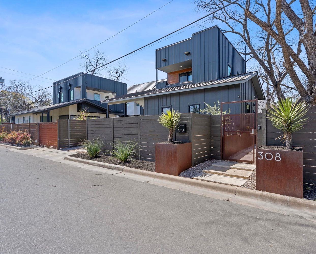 308 Onion Street Austin TX 78702