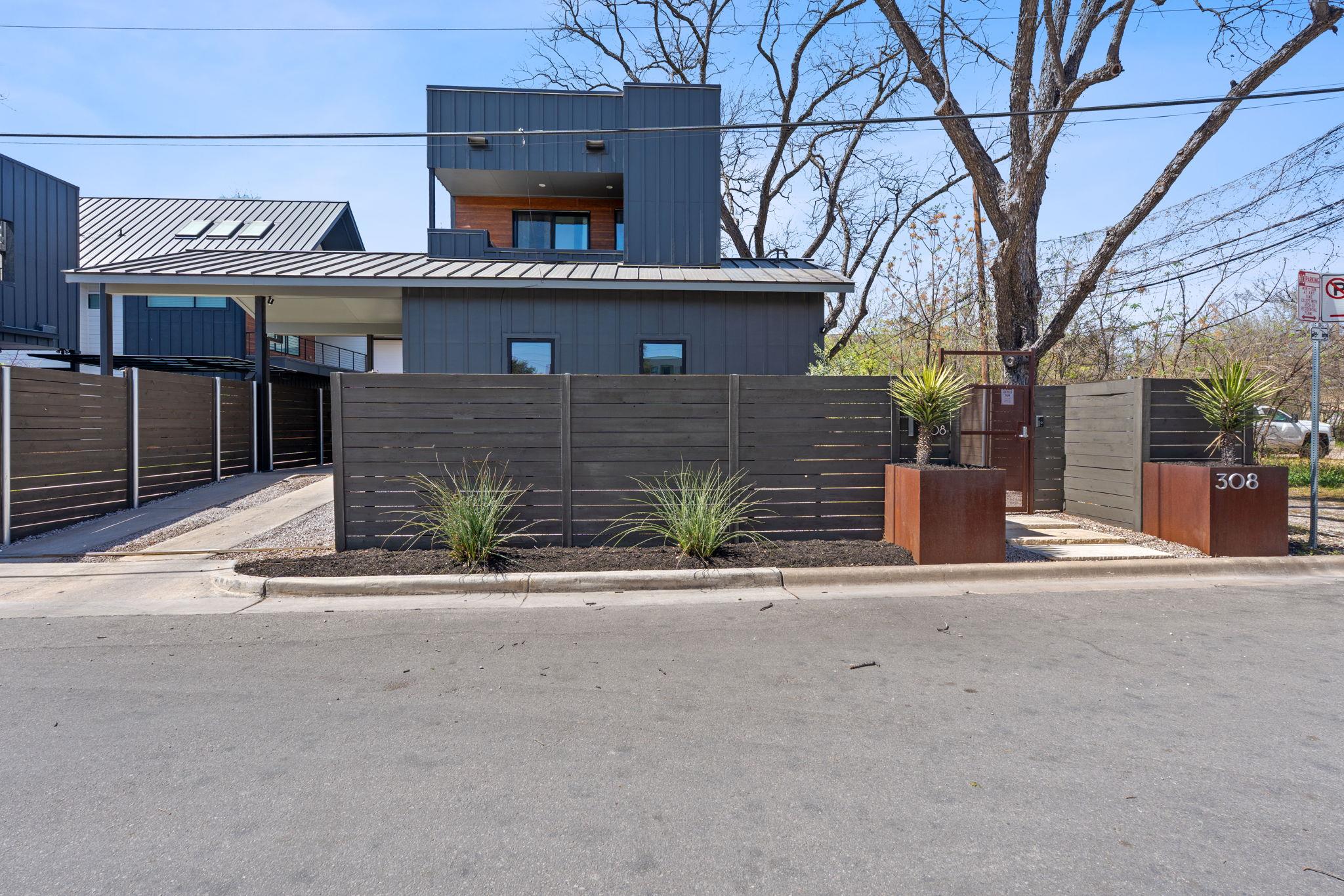 308 Onion Street Austin TX 78702