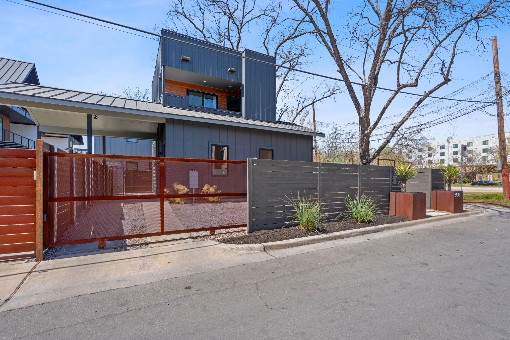 308 Onion Street Austin TX 78702